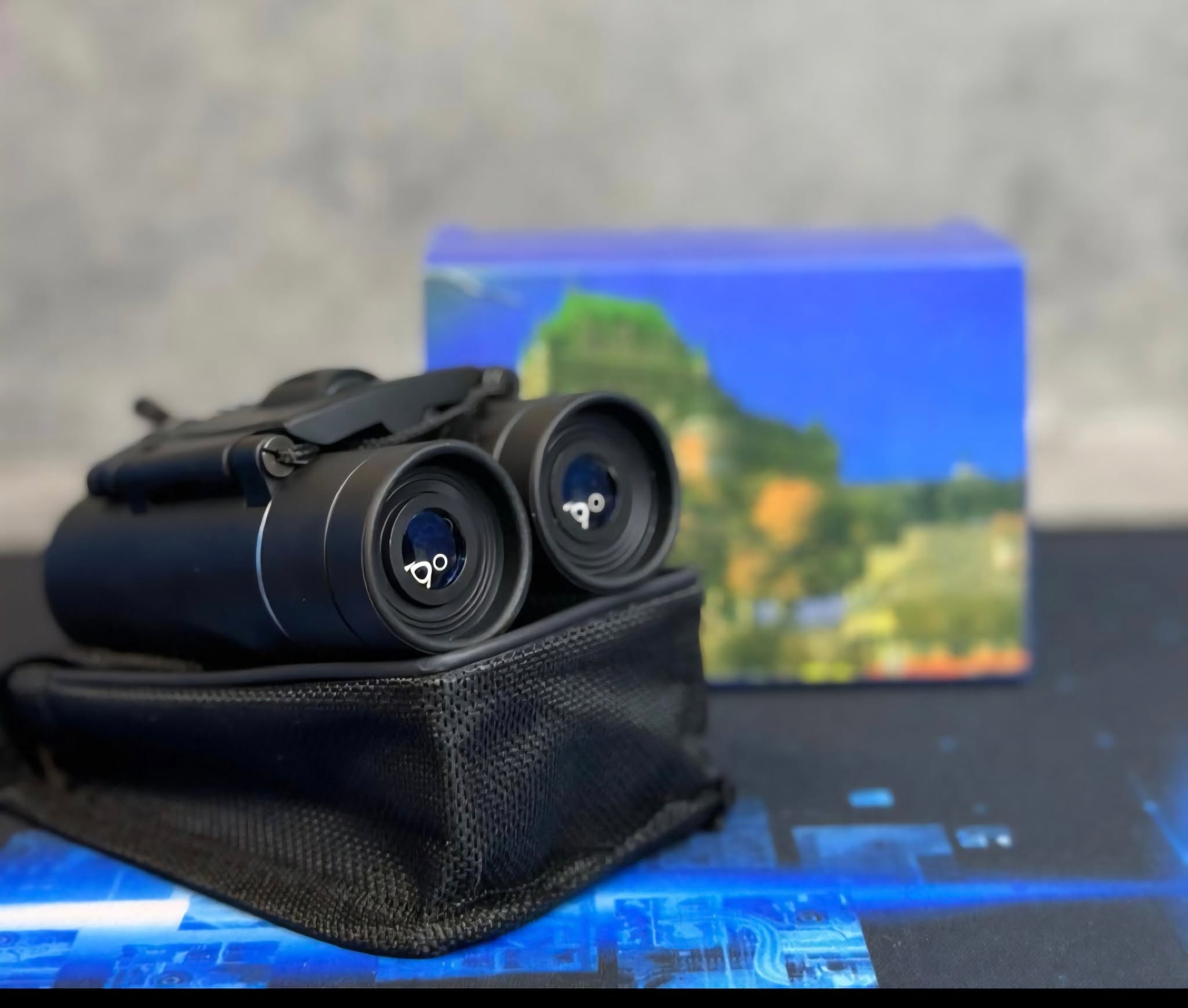 Dylbi Roof Prism Binocular